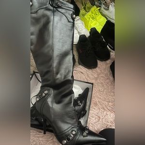 Brand new never wore. Black leather boots over the knee brown boots
